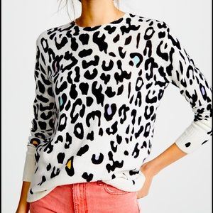 NWT, BRAND NEW Autumn cashmere sweater!